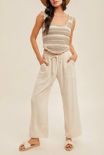 Load image into Gallery viewer, Scallop Edge Knit Top