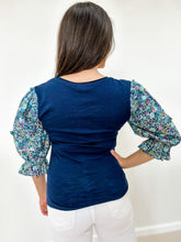Load image into Gallery viewer, Floral Contrast Sleeve Blouse (2 Colors Available)