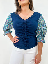 Load image into Gallery viewer, Floral Contrast Sleeve Blouse (2 Colors Available)