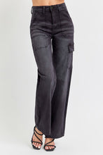 Load image into Gallery viewer, High Rise Wide Leg Cargo Jeans