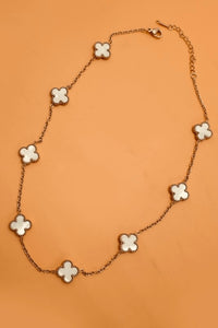Clover Necklace