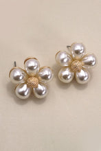 Load image into Gallery viewer, Floral Pearl Stud Earrings