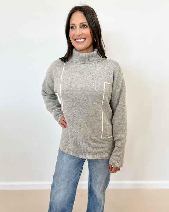 Turtleneck Contrast Line Sweater