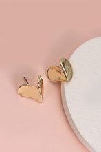 Load image into Gallery viewer, Heart Stud Earrings