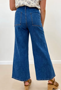 High Rise Button up Wide Leg Jeans