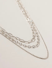 Load image into Gallery viewer, Beaded Layered Chain Necklace