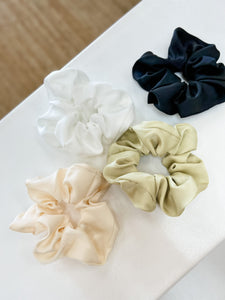 Satin Scrunchie (4 Colors Available)